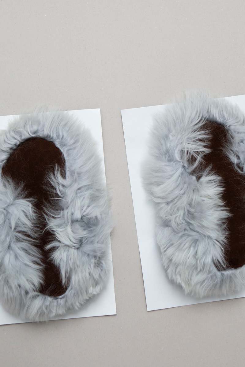 WOLF & GYPSY VINTAGE Silver Alpaca Slippers