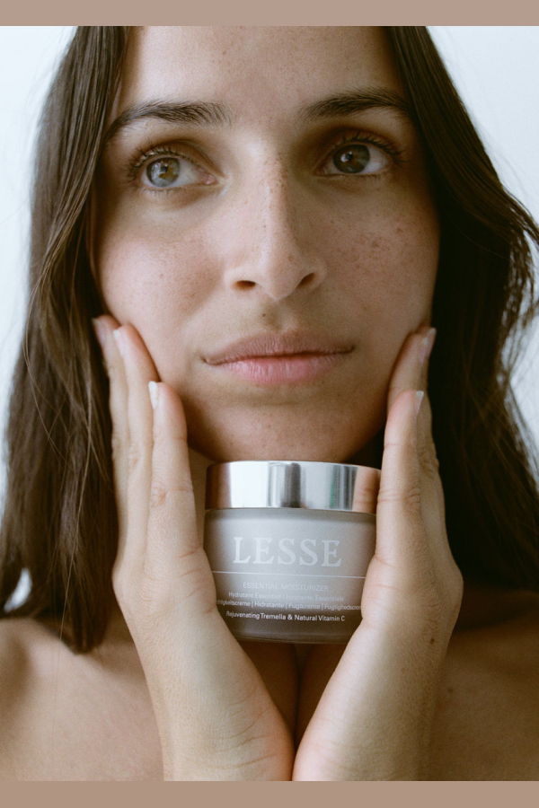 Lesse Essential 60 ml Moisturizer