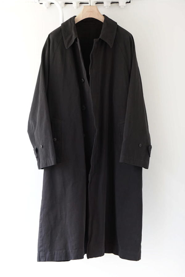COMOLI Object Dyed Cotton Balmacaan Coat