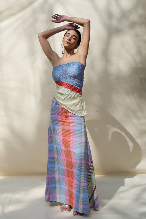 Abacaxi Plaid Flared Maxi Skirt