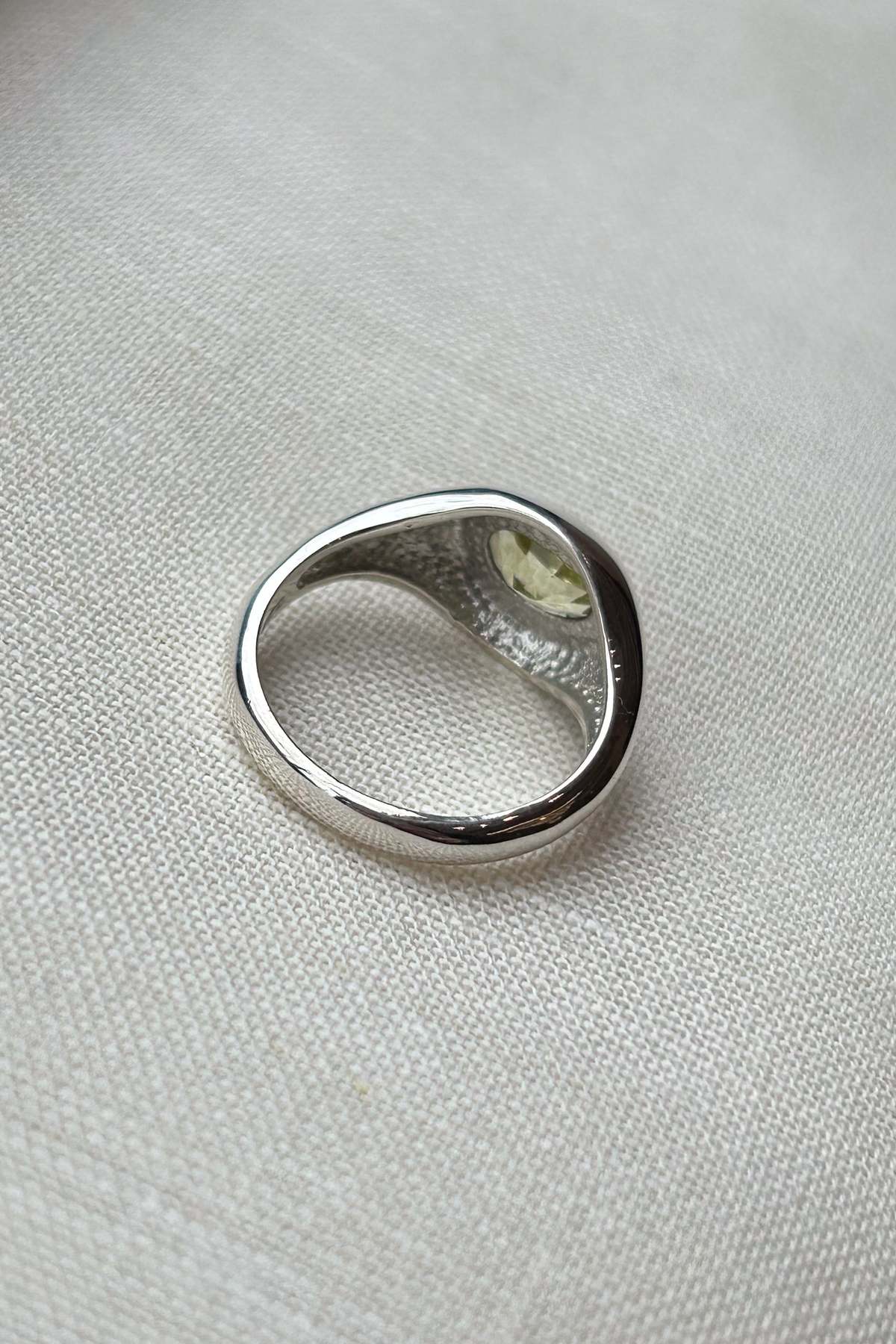 Mondo Mondo Palatial Ring - Sterling Silver Lemon Quartz - Image 2 of 2