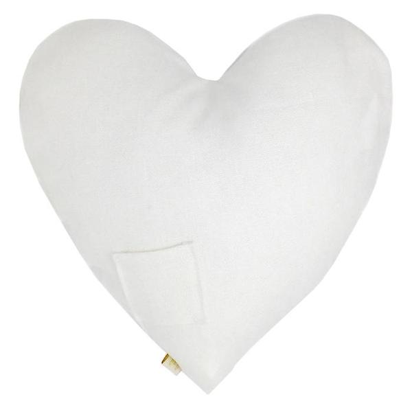 Kids Atsuyo et Akiko Linen Heart Pillow with Small Cat - White Kids Atsuyo et Akiko Linen Heart Pillow with Small Cat - White