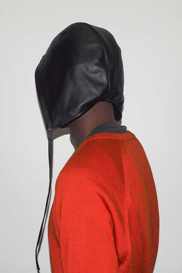 Clyde Volo Hat - Black Lambskin