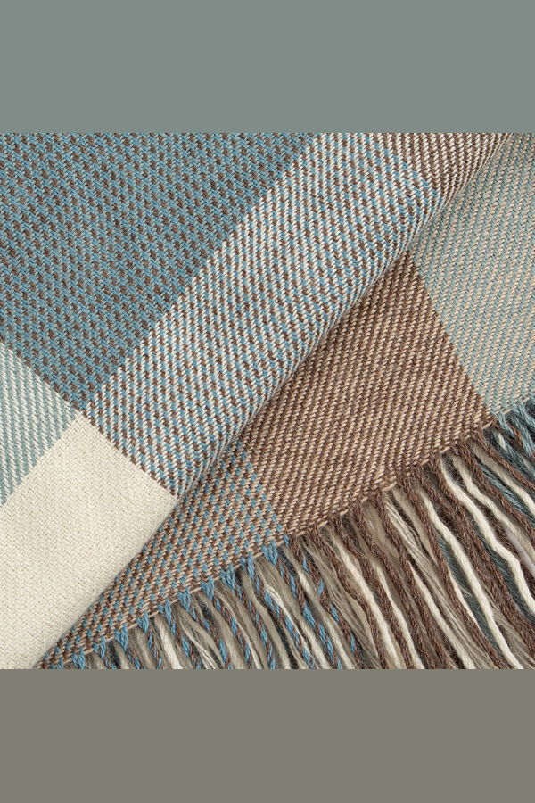 Allpa Handwoven Alpaca Throw