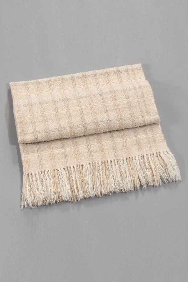 Allpa Handwoven Boucle Alpaca Throw - Beige