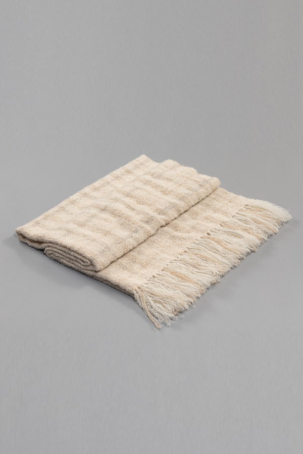 Allpa Handwoven Boucle Alpaca Throw - Beige