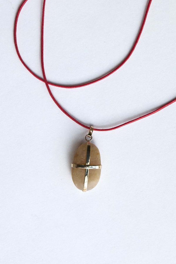 Nathalie Mathoulin Stone Ribbon Pendant - Amber/9 Carat Gold