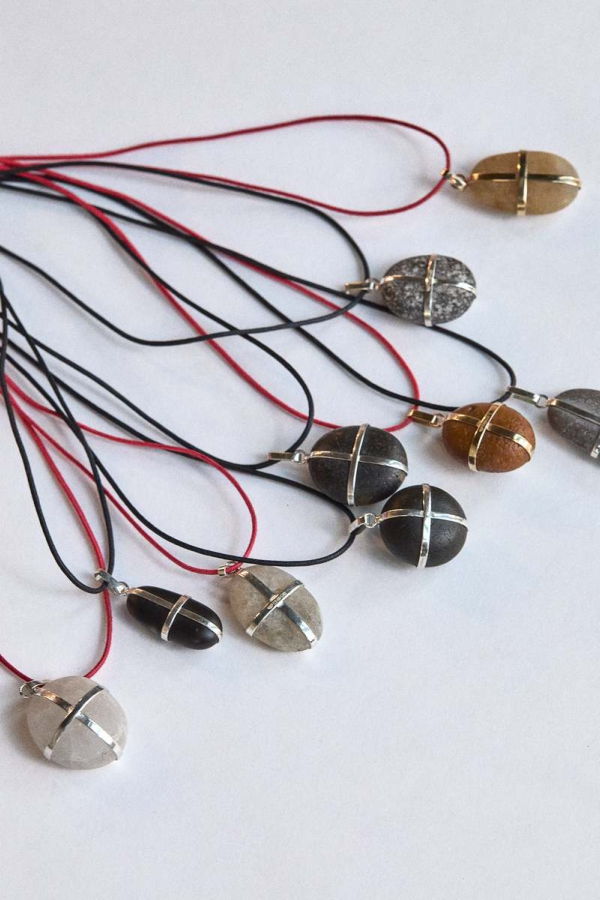 Nathalie Mathoulin Elongated StoneRibbon Pendant - Black/ Sterling Silver