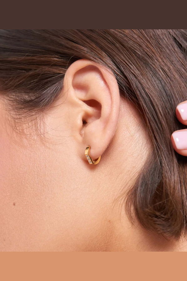 Hey Harper Crystal Semicircle Mini Huggies