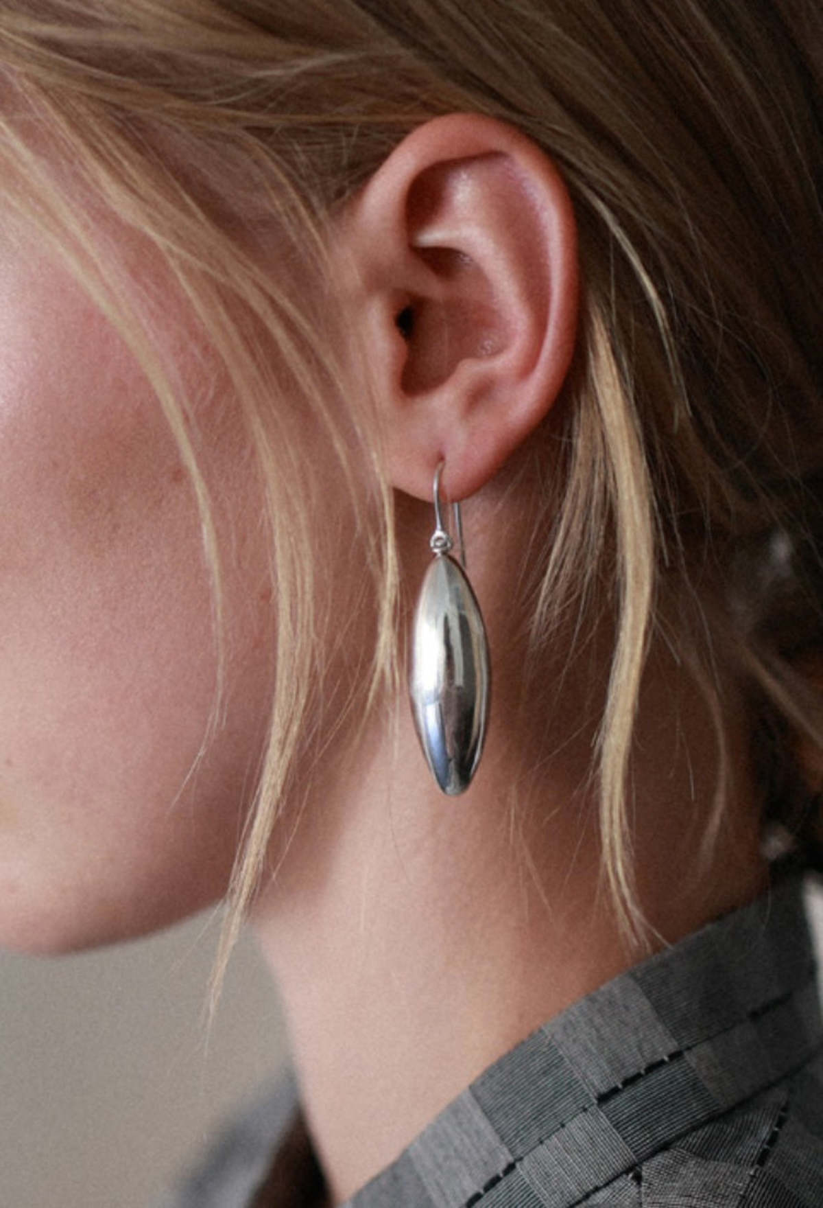 Annika Inez Large Ellipse Earrings - Image 2 of 3