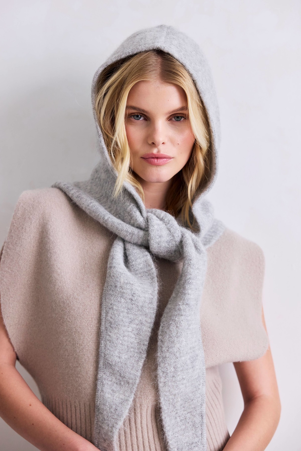 ARCTIC FOX & CO. Blizzard Grey Alpaca Hooded Scarf - Image 1 of 10