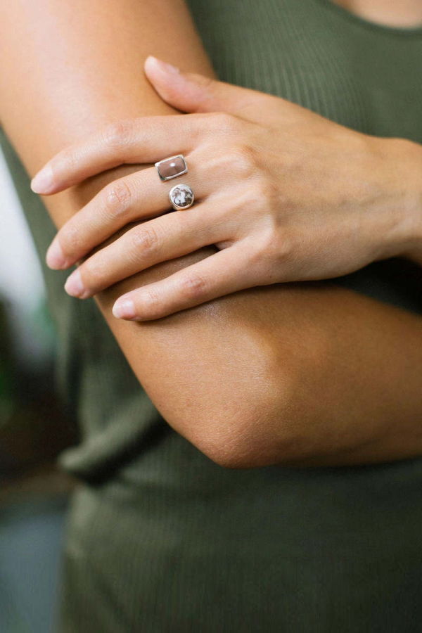 Sarah Safavi Jewelry Duality Split Ring