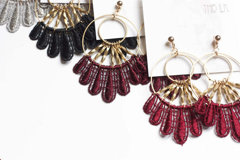 This Ilk Boucles Chandu