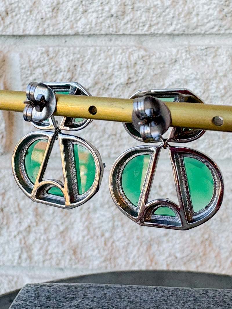 Nak Armstrong Infinity Enameled Earrings - Green Onyx