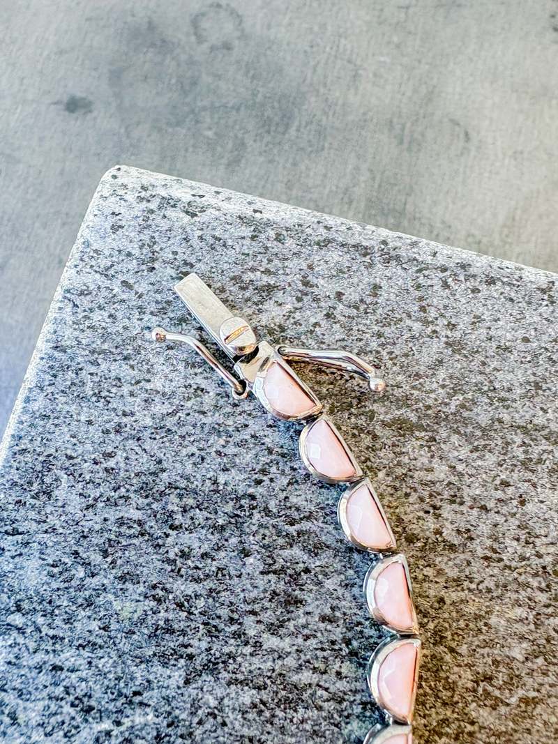 Nak Armstrong Scallop Tennis Bracelet