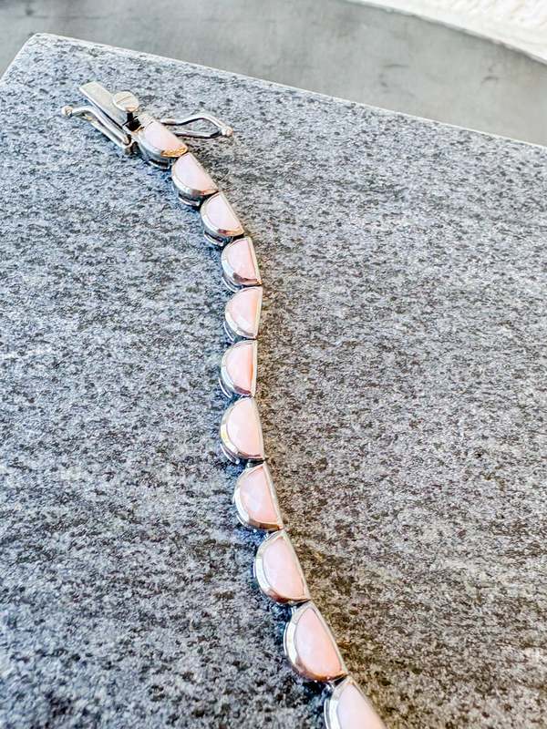 Nak Armstrong Scallop Tennis Bracelet