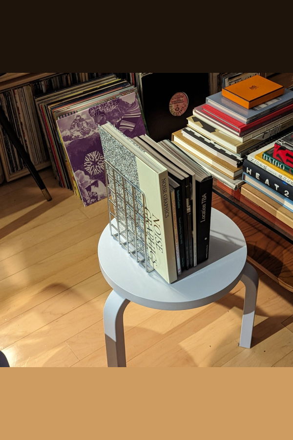 Olio Churvy Record & Book Storage Stand