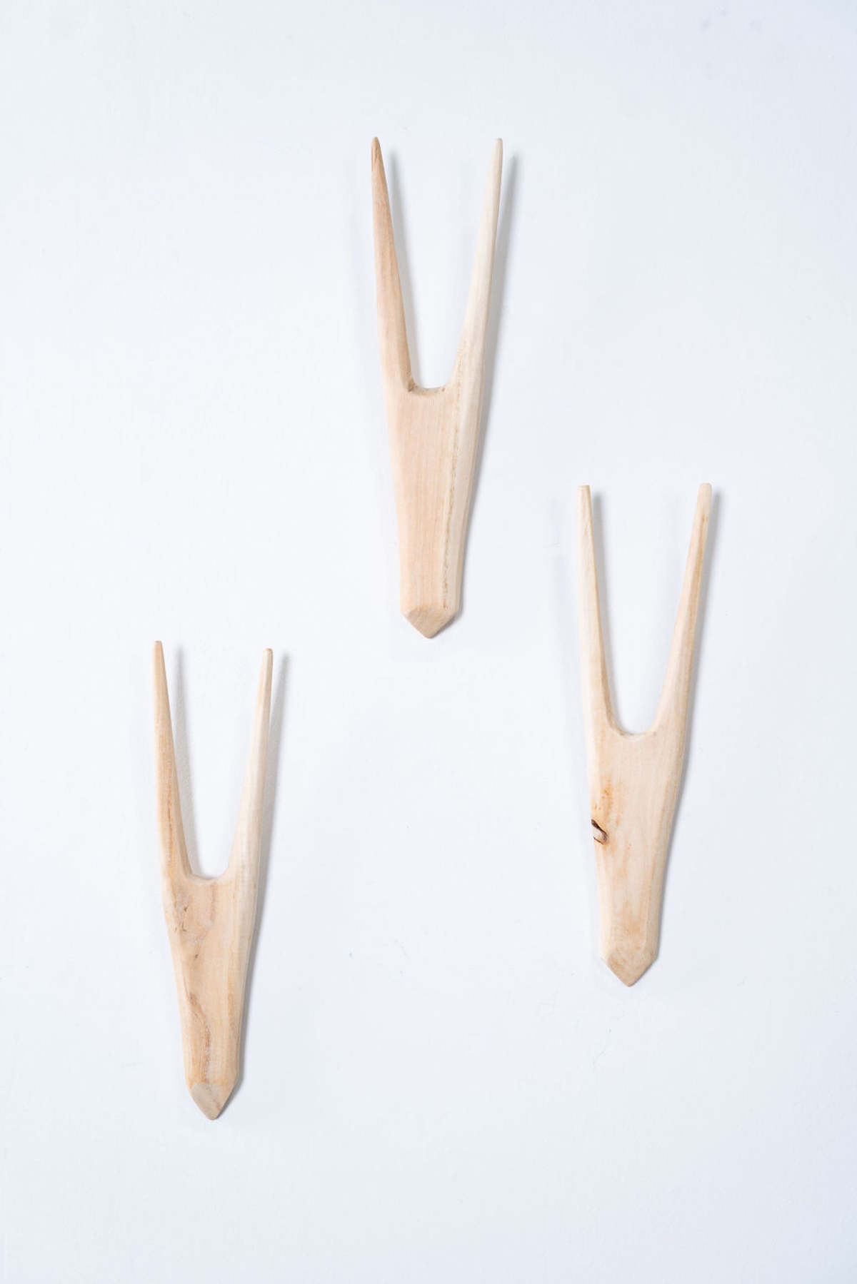 Kanju Interiors African Antelope Wood Bokkie Head Wall Sculpture - Image 9 of 12