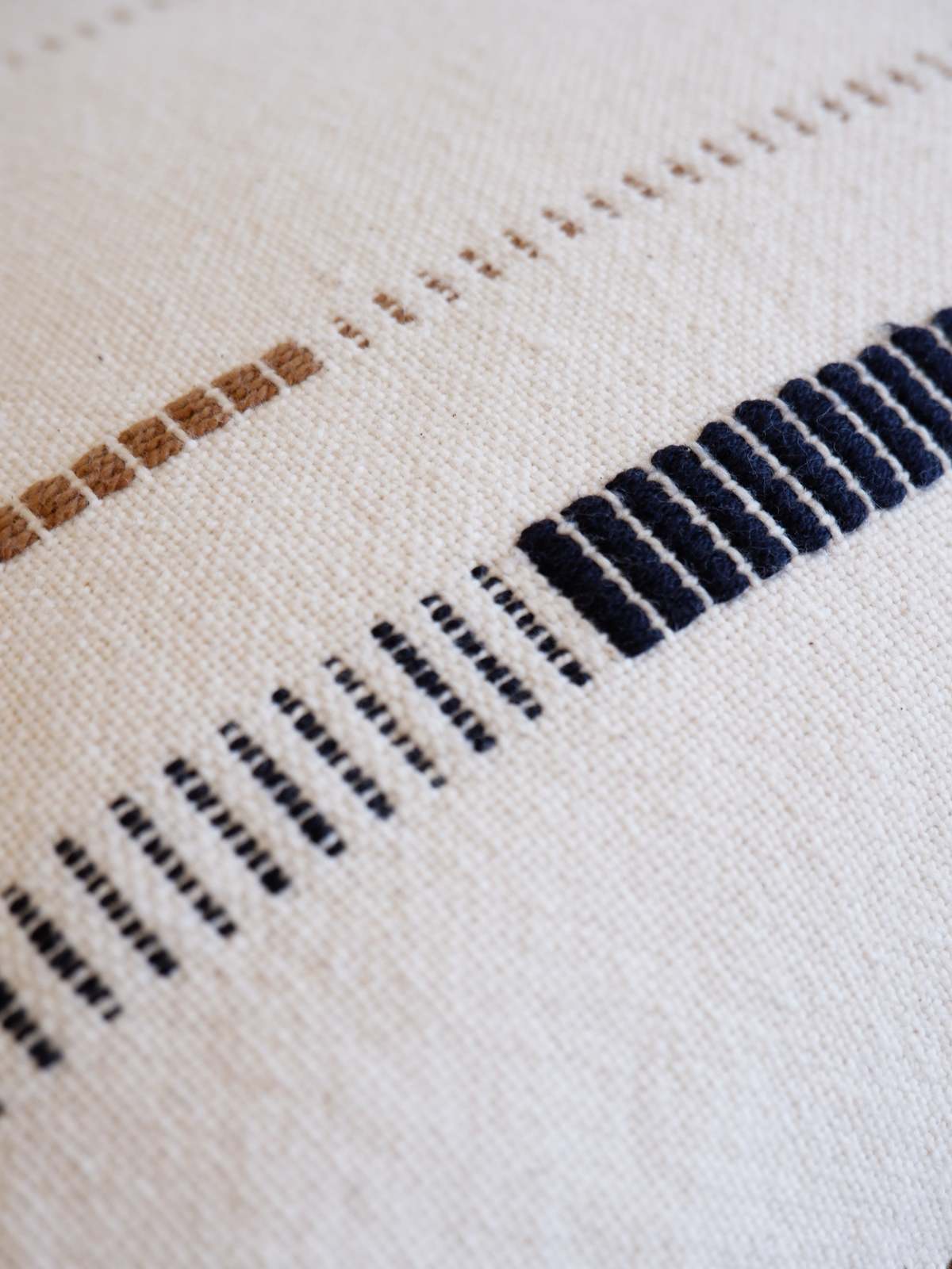 Kanju Interiors Mason Hand-Loomed Cotton Pillow - Image 4 of 9