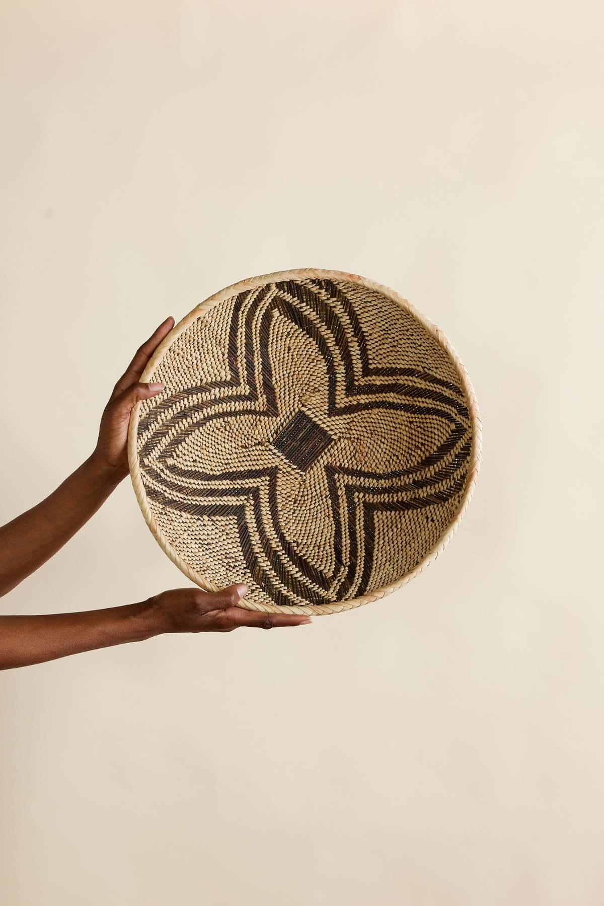 Kanju Interiors Munyumbwe Winnowing Wall Basket - Image 3 of 4