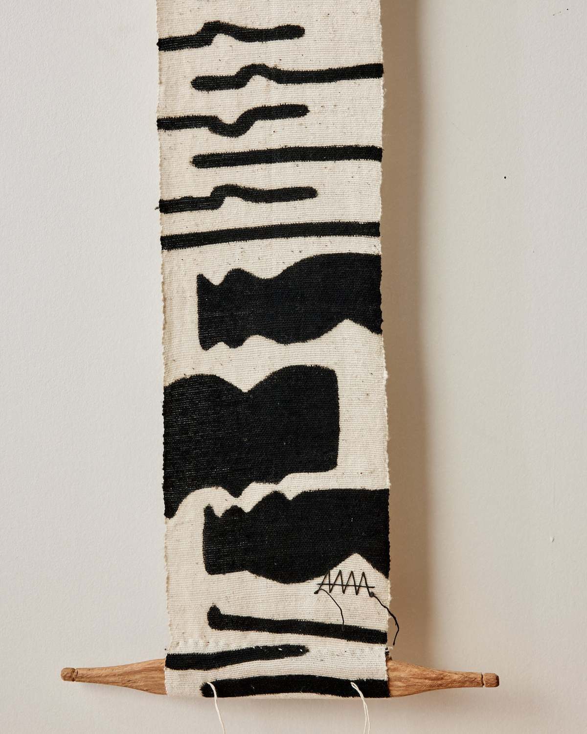 Kanju Interiors Vibrations Bogolan Wall Totem - Image 3 of 4