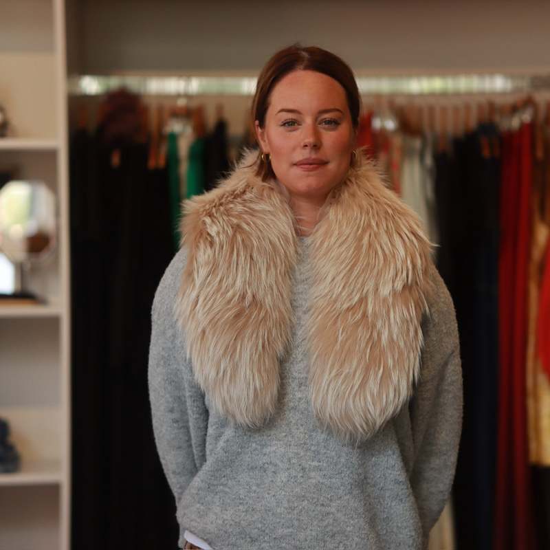 Linda Richards Fur Collar