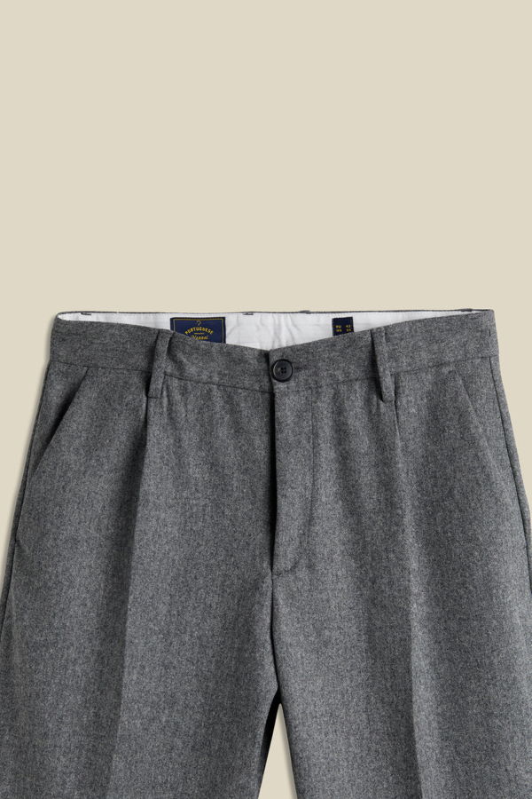 Portuguese Flannel Single Pleat Trouser