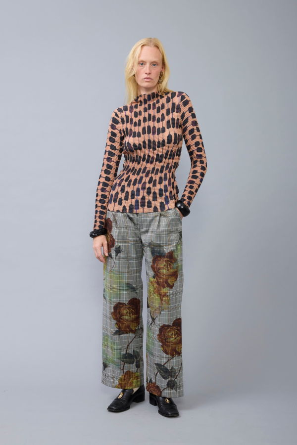 Idun Susi Cross Pleated Top - Mia