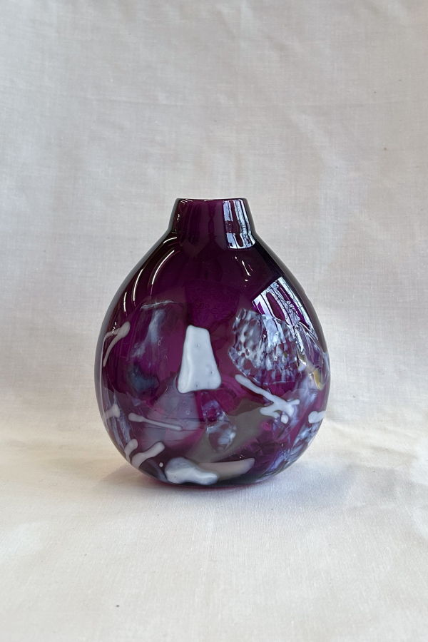 Sirius Glassworks Concord Vanilla Lozenge Vase