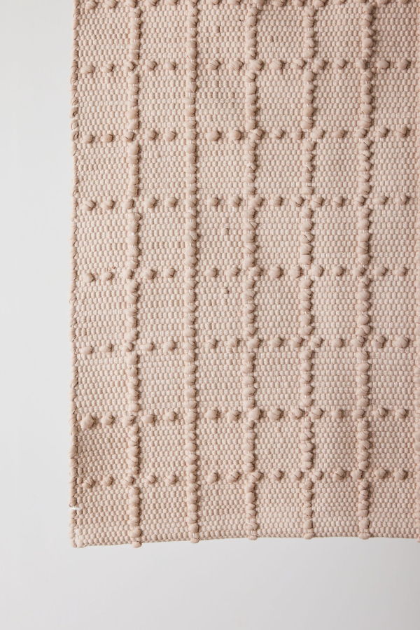 Kanju Interiors Blush Pink Plaid Hand-Loomed Cotton Bobble Mat