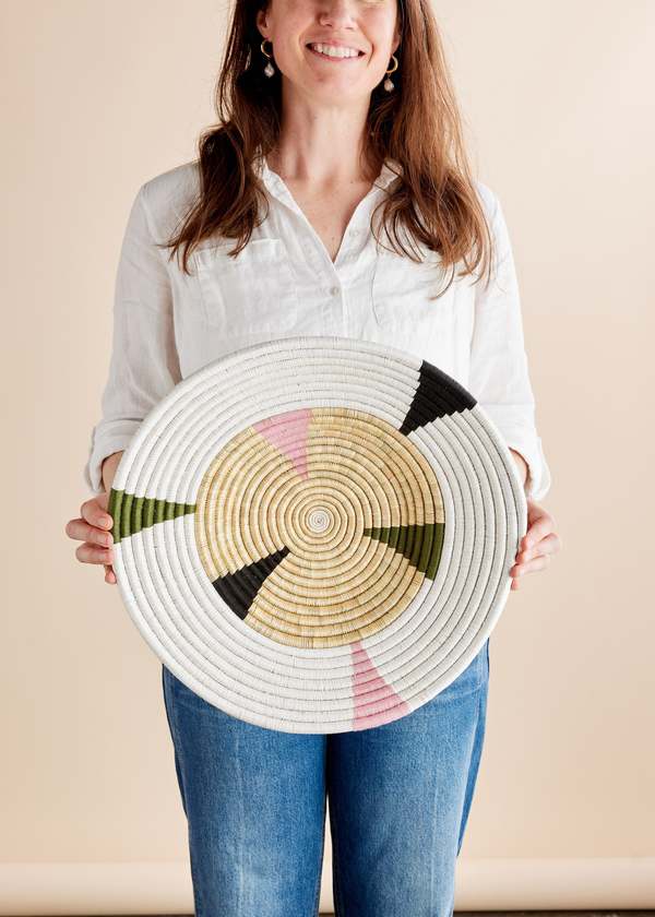 Kanju Interiors Mosaic Bullseye Wall Basket