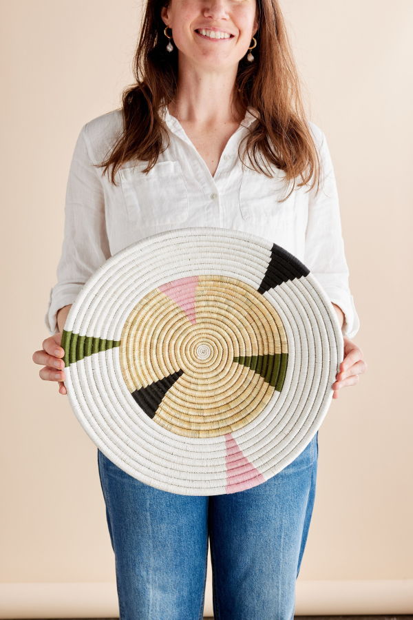 Kanju Interiors Mosaic Bullseye Wall Basket