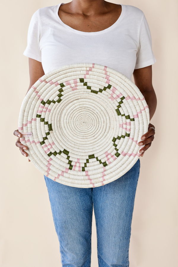 Kanju Interiors Mosaic Sunburst Wall Basket