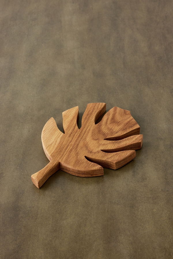 Kanju Interiors Palm Leaf Natural Trivet
