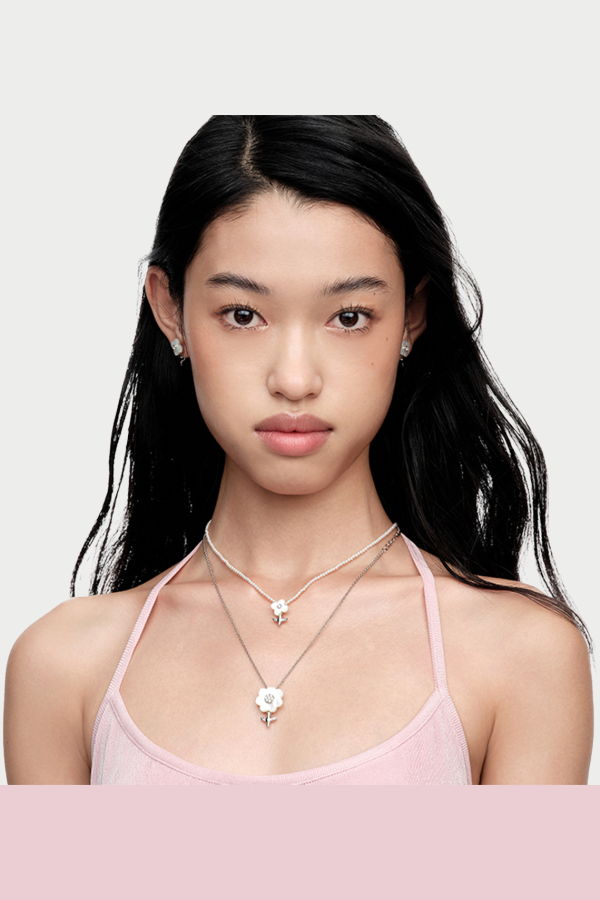 YVMIN Irregular Mini Flower Pendant