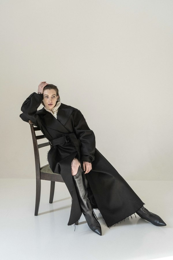 K M by L A N G E Heavy Weight Cotton Trench Coat - Blackout