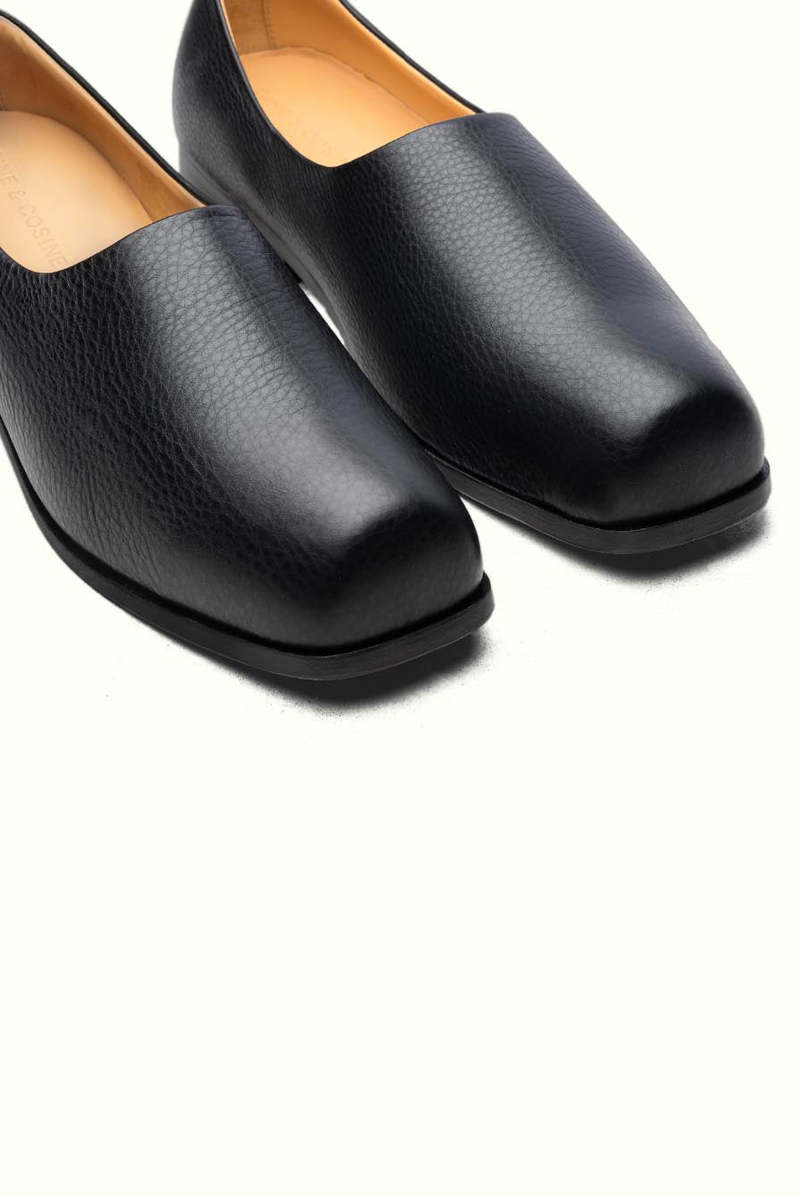 Sine & Cosine Hannes Loafer - Black