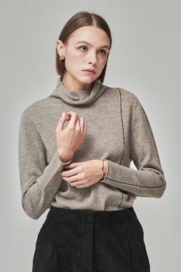 Maison De Ines Cashmere Blend Color-Lined Knit Top - Soft Brown