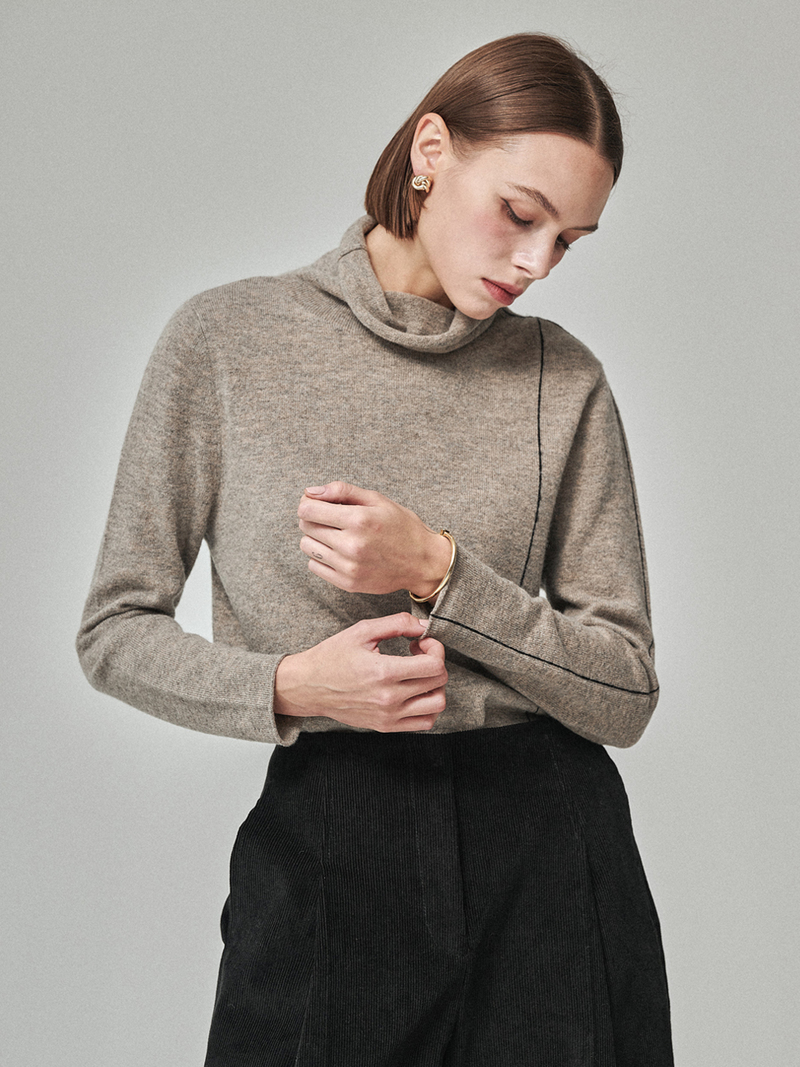 Maison De Ines Cashmere Blend Color-Lined Knit Top - Soft Brown