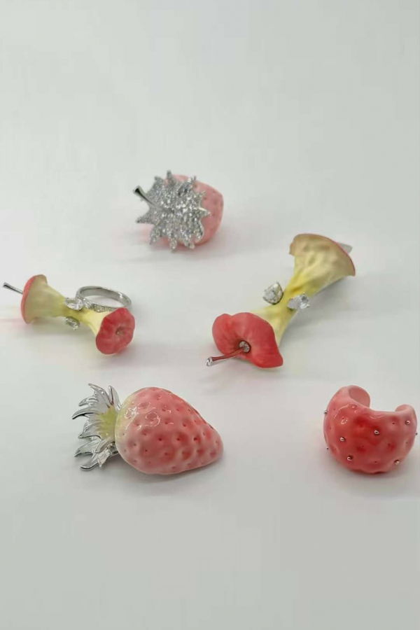 YVMIN Strawberry Hair Clip