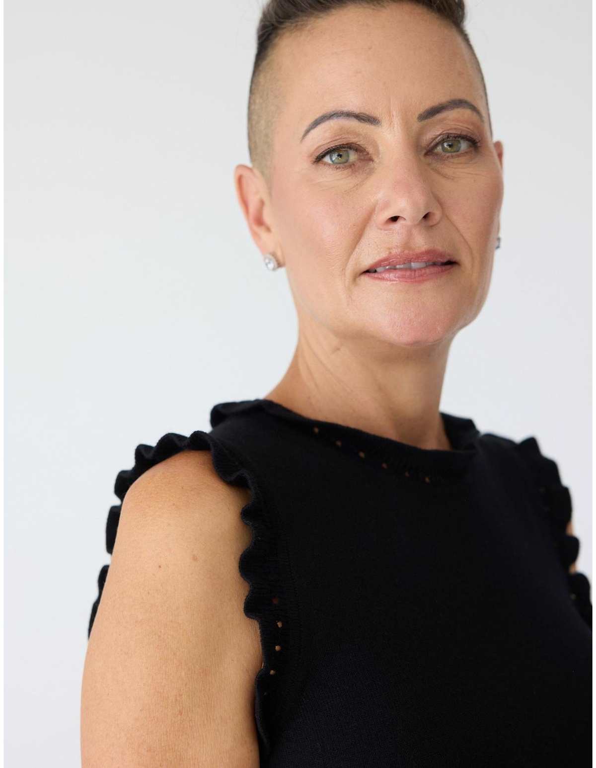 Lindsay Nicholas New York Frill Crewneck Shell - Black | Garmentory