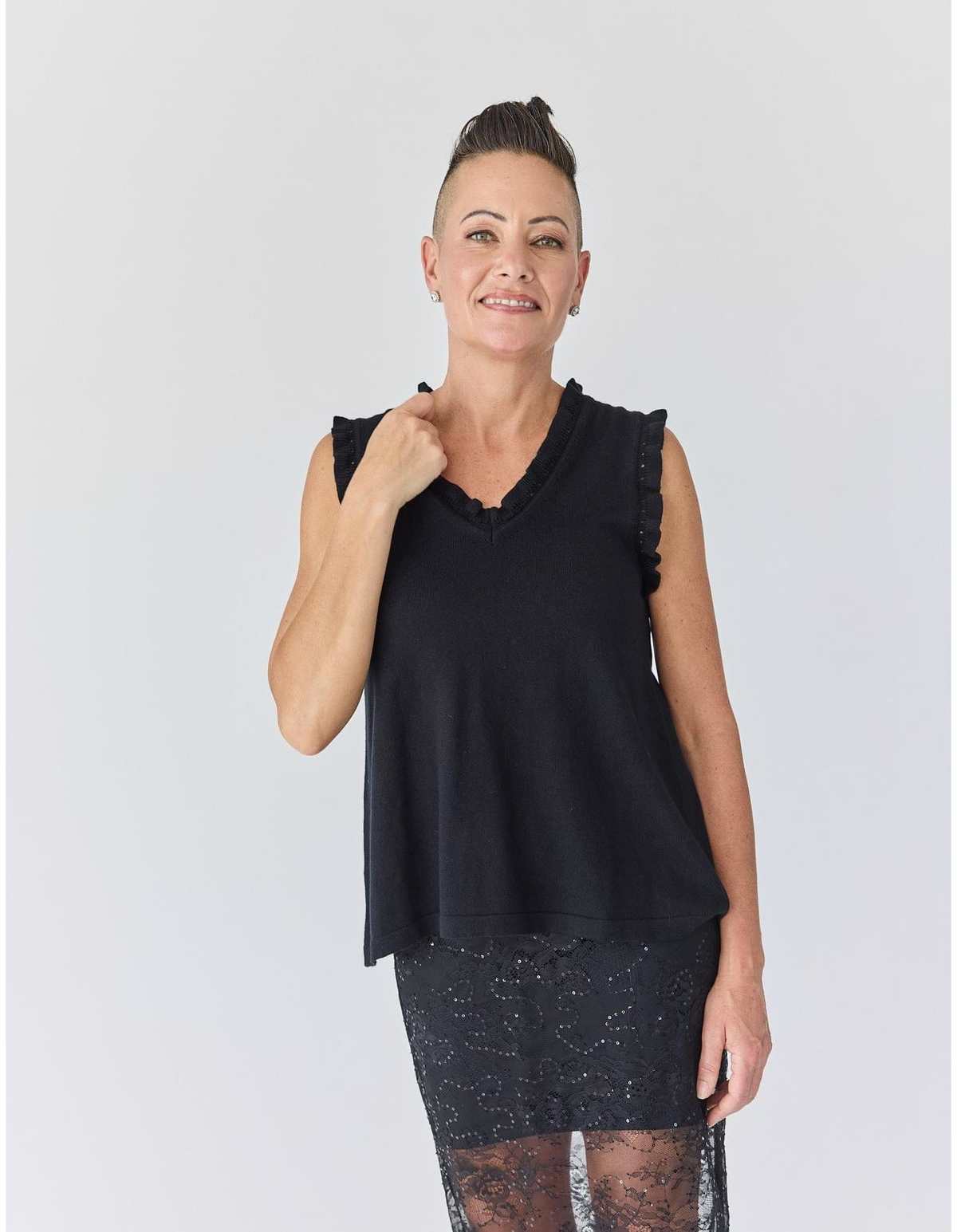 Lindsay Nicholas New York Frill V-Neck Shell Top - Black | Garmentory