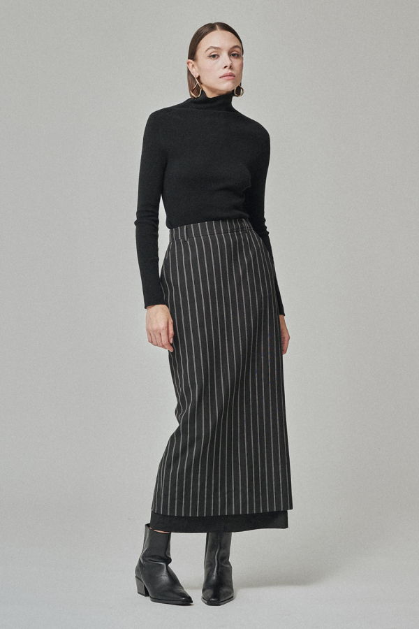 Maison De Ines Soft Touch Wool High-Neck Knit Top - Black