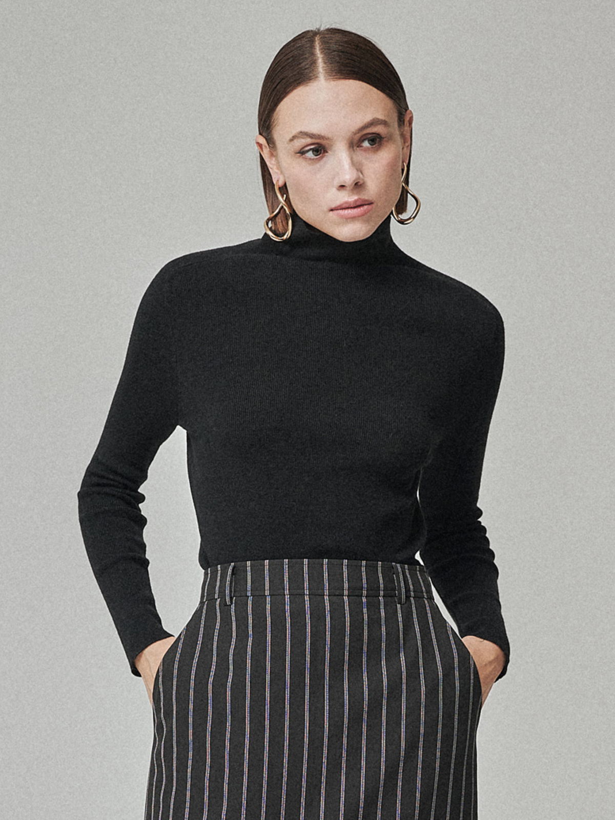 Maison De Ines Soft Touch Wool High-Neck Knit Top - Black - Image 6 of 6