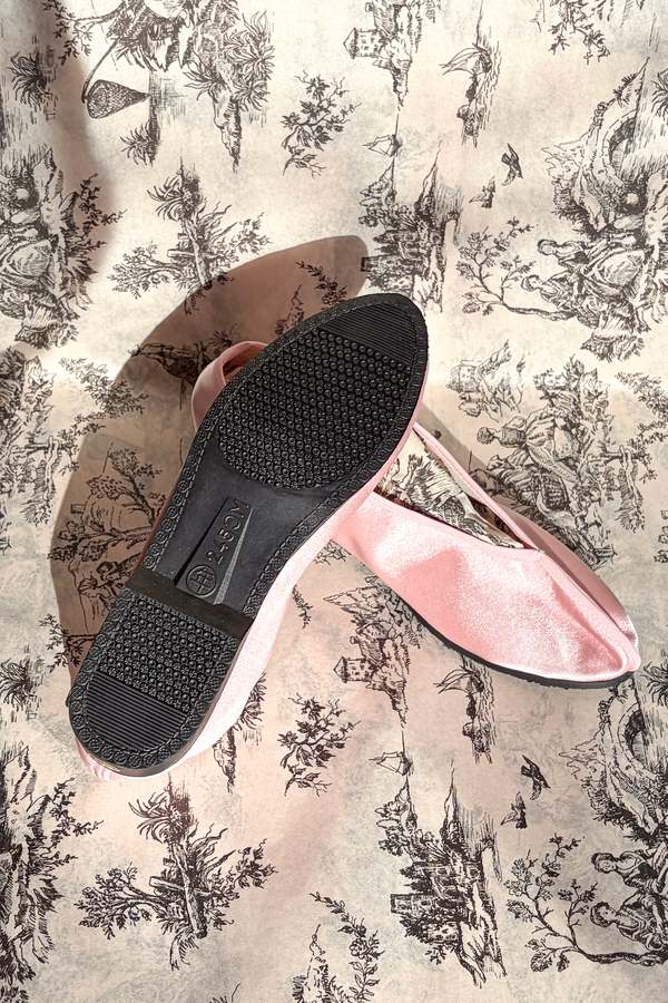 Unknown Brand Satin Theatre Slipper