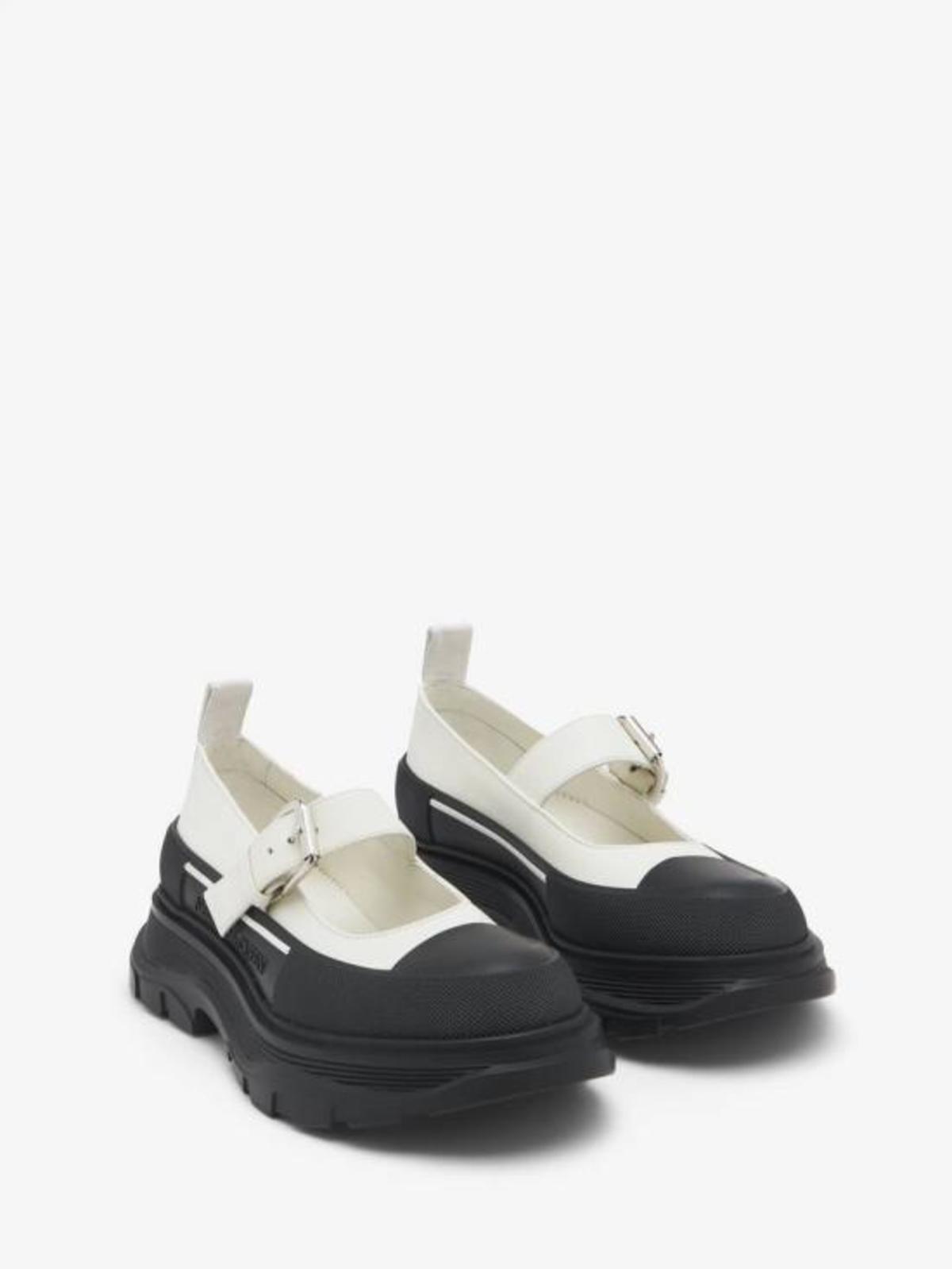 Alexander McQueen Sneakers - White - Image 1 of 1