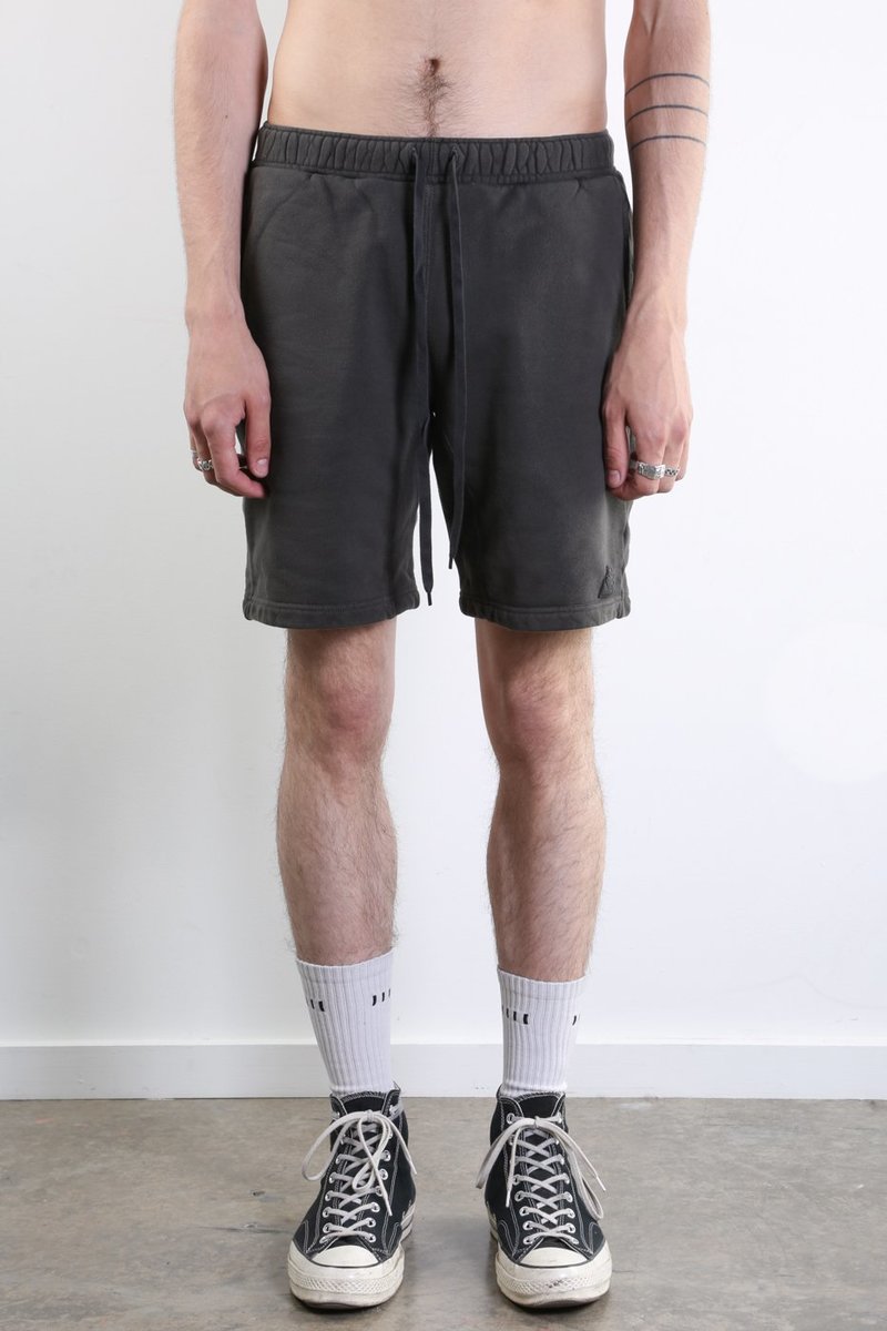 未使用 C.E cav empt OVERDYE SWEAT SHORTS XL Cav Empt Overdye Sweat shorts | Garmentory