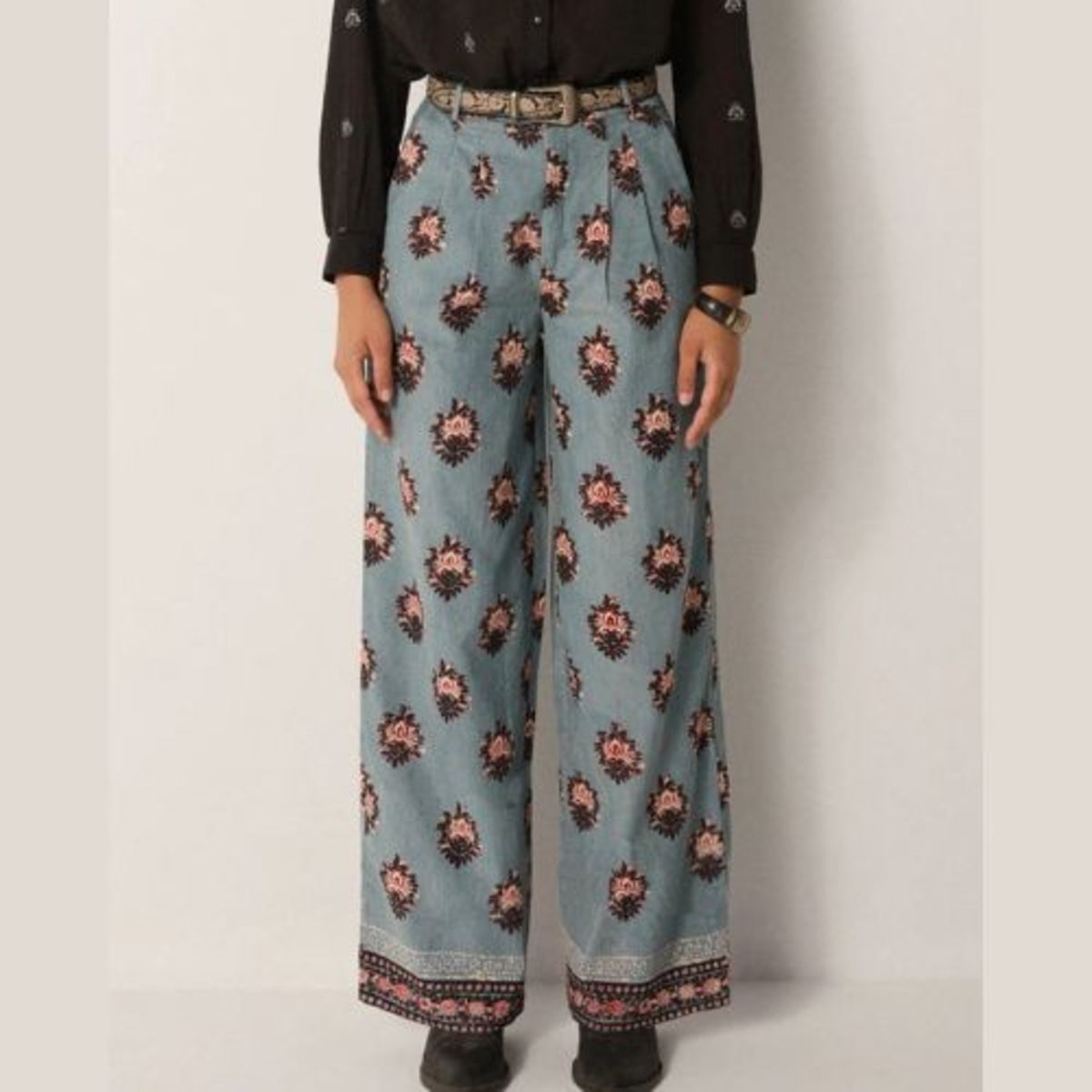 Maison Hotel Water Lillies Jimmy Pant - Cerulean Mist - Image 1 of 5