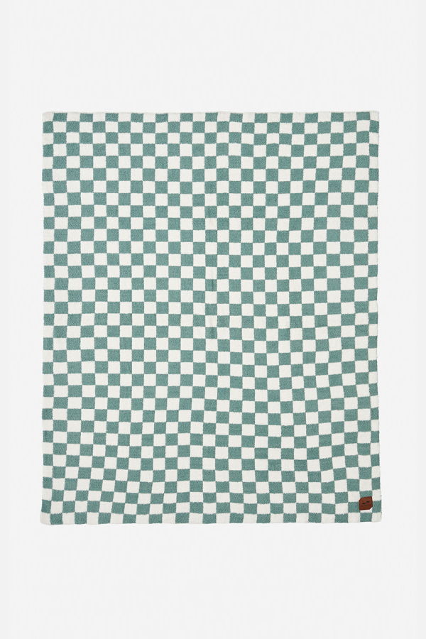 Slowtide Mate Plush Knit Throw Blanket