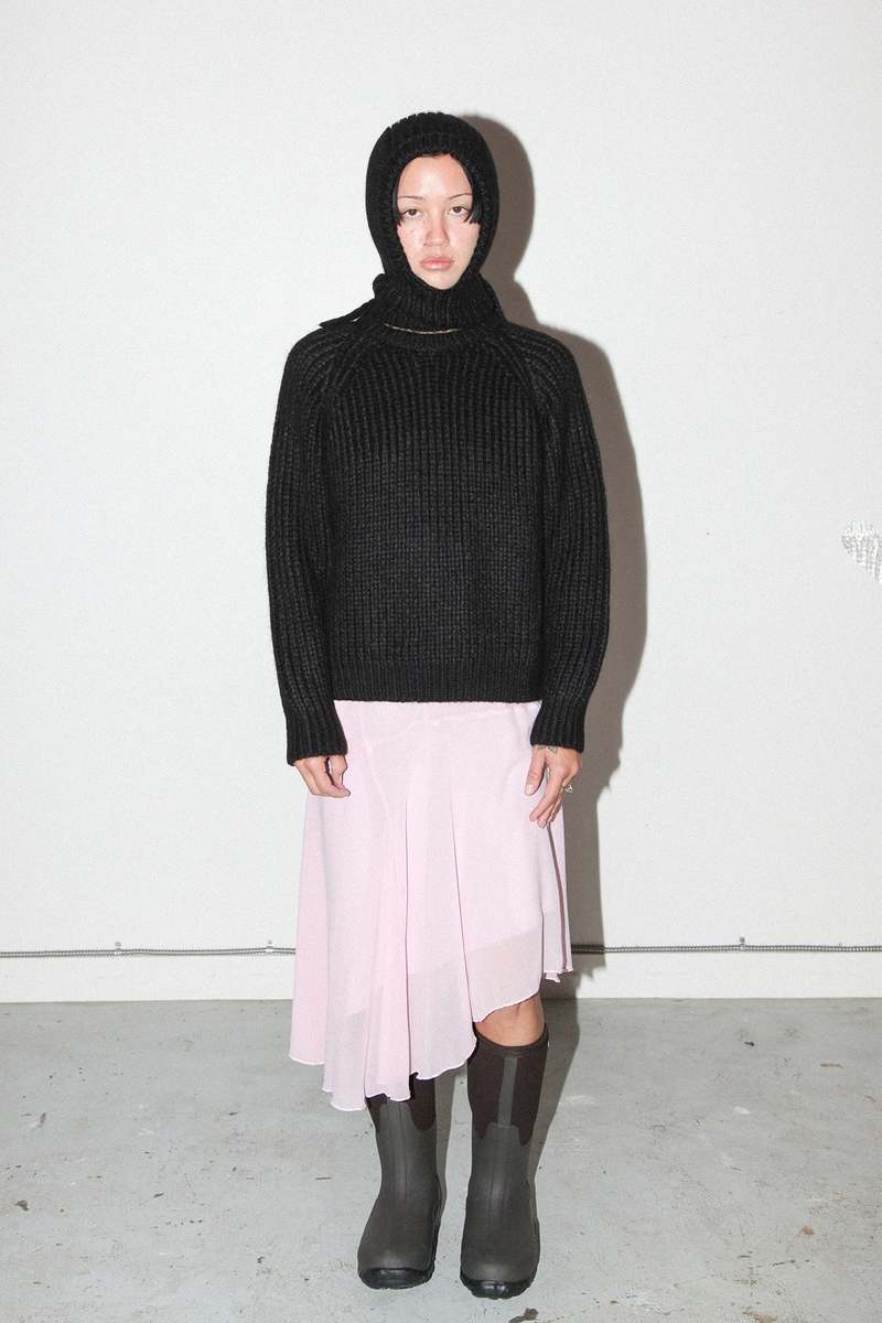 KkCo Polar Bonnet Scarf - Onyx